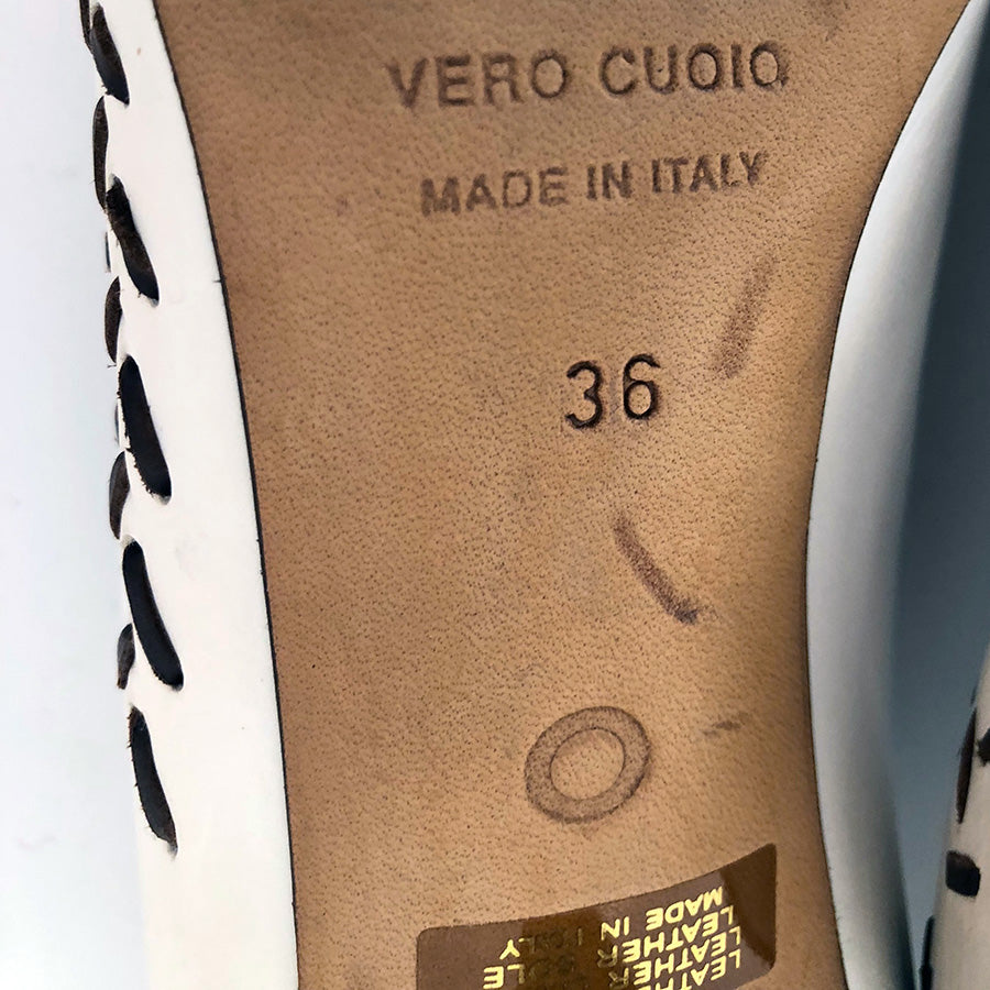 L’AUTRE CHOSE Decolleté