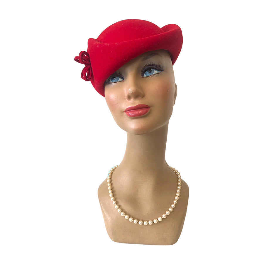 VINTAGE UNSIGNED Cappello in Panno