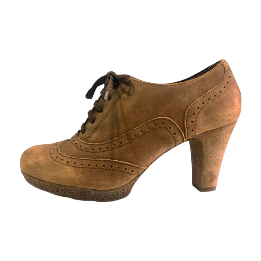 UNISA Francesine Brogue