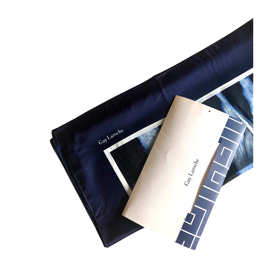 GUY LAROCHE Foulard