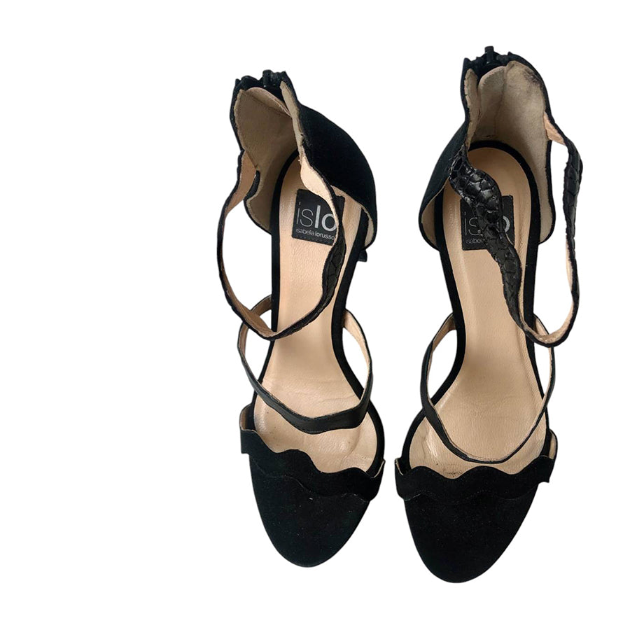 ISABELLA LO RUSSO Ankle Strap Sandal