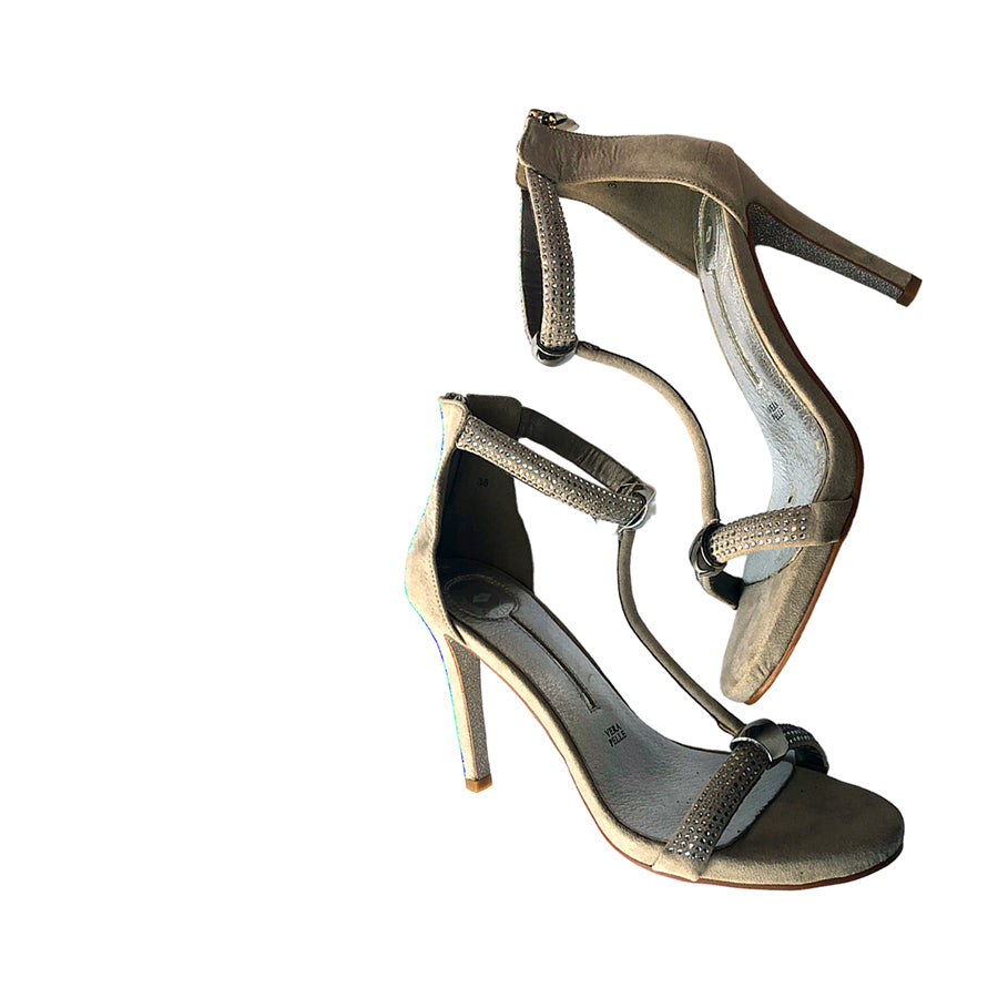 KISS KRISS Ankle Strap Heel