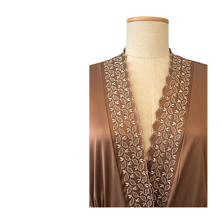 VINTAGE UNSIGNED Nightie