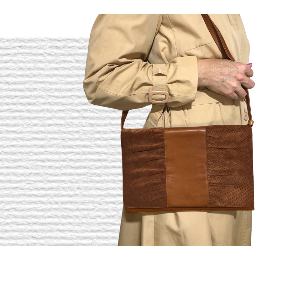 BRUNO MAGLI Busta con Tracolla