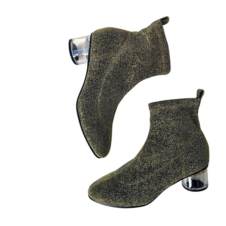 VINTAGE UNSIGNED Ankle Boots