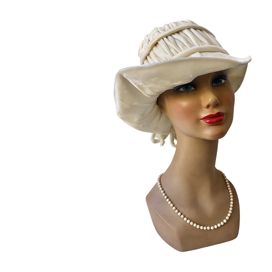 VINTAGE UNSIGNED Picture Hat