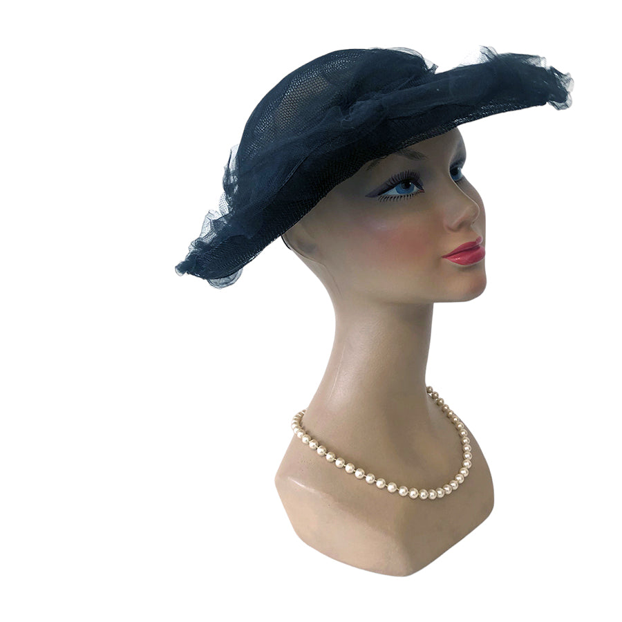 VINTAGE UNSIGNED Cappello in Tulle