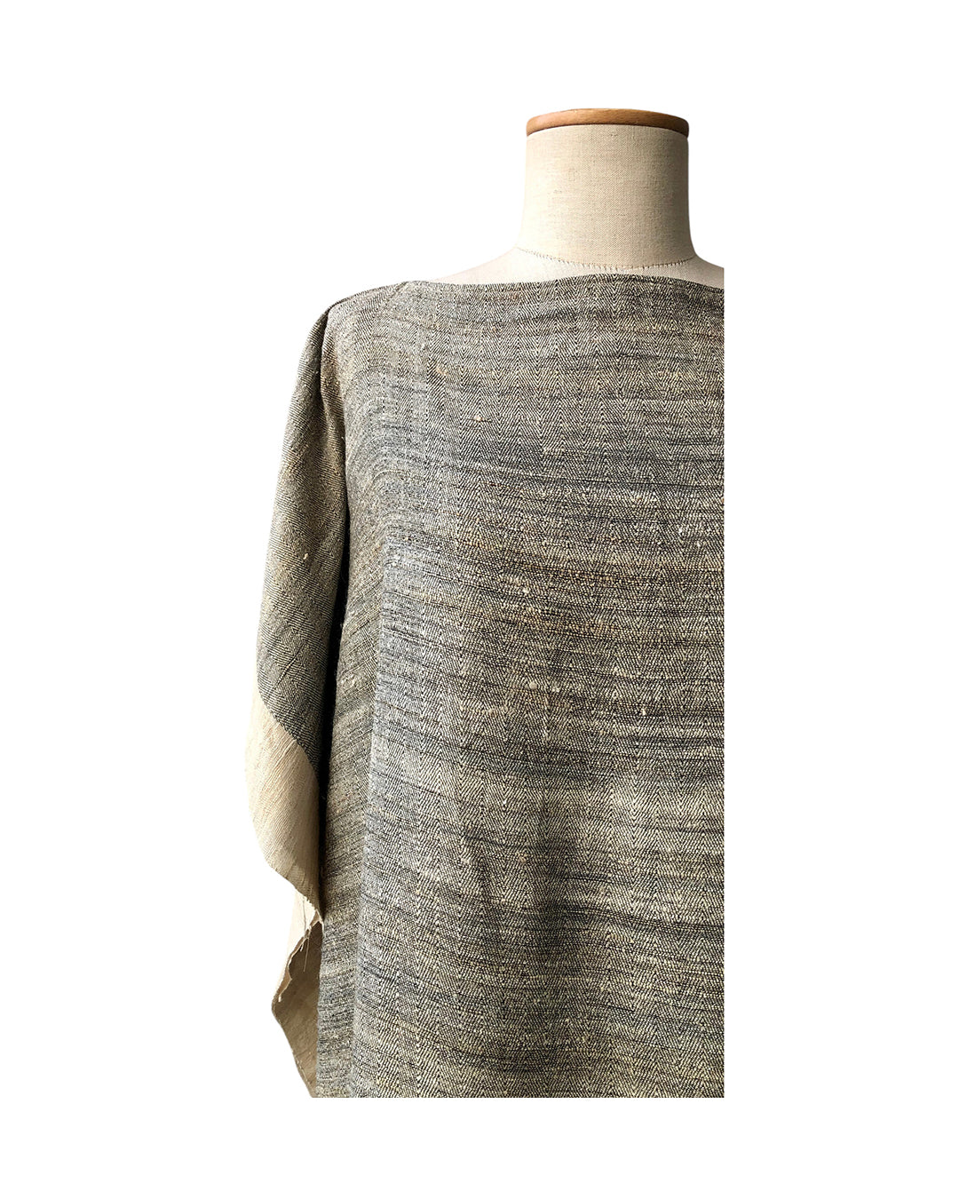 VINTAGE UNSIGNED MaxiPoncho