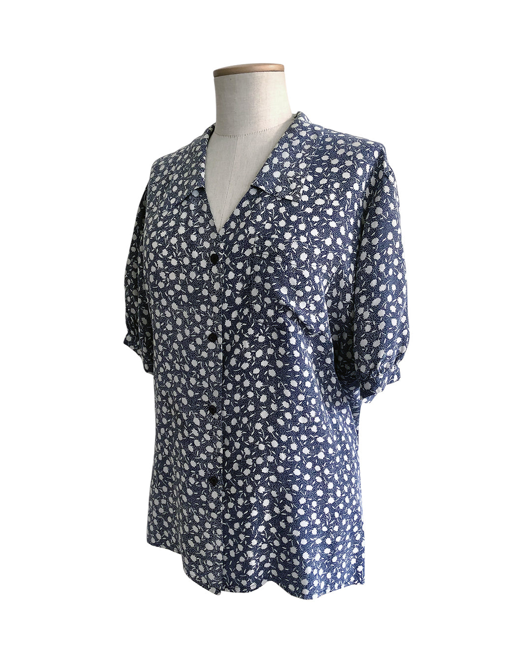VINTAGE UNSIGNED Camicia Oversize in Seta