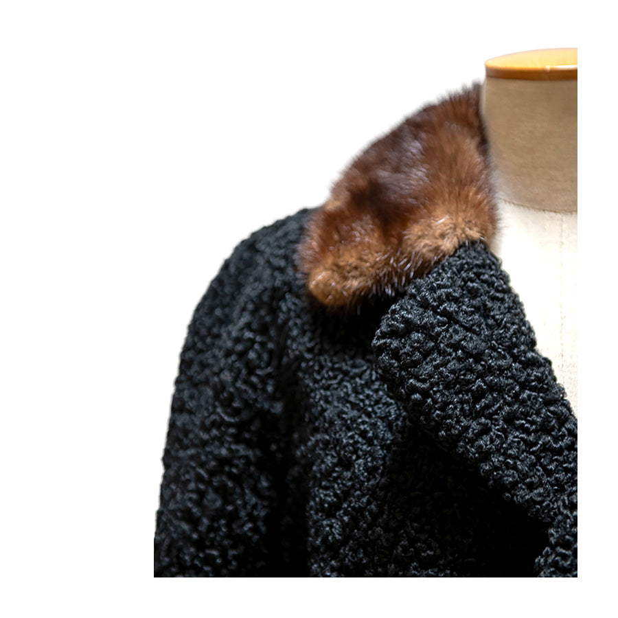 VINTAGE UNSIGNED Cappotto in Astrakan