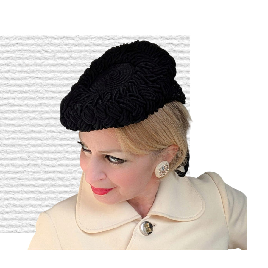 VINTAGE UNSIGNED Pillbox