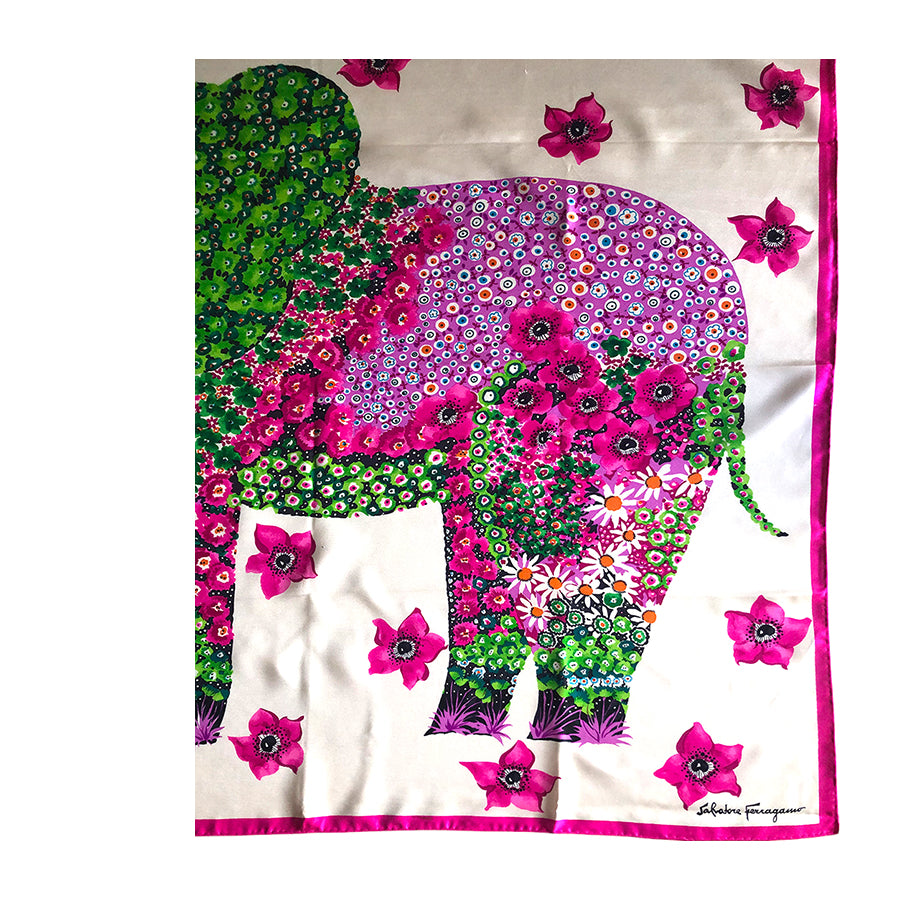 SALVATORE FERRAGAMO Foulard in Seta
