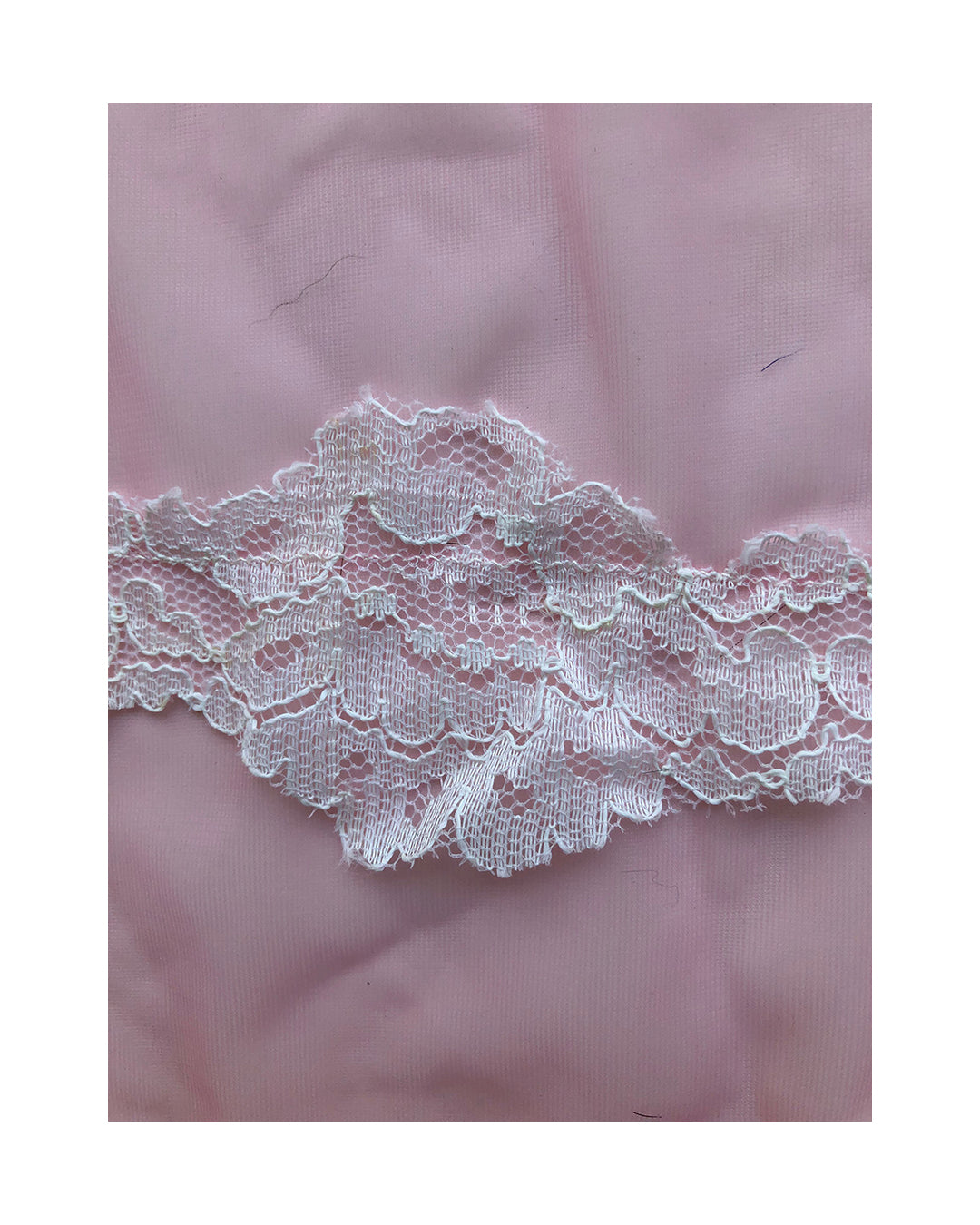 VINTAGE UNSIGNED Liseuse