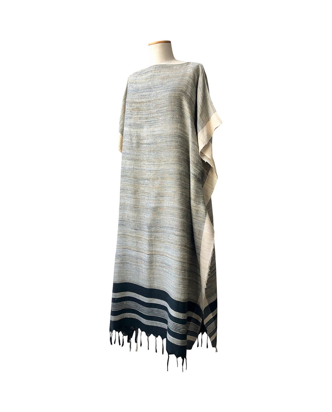 VINTAGE UNSIGNED MaxiPoncho
