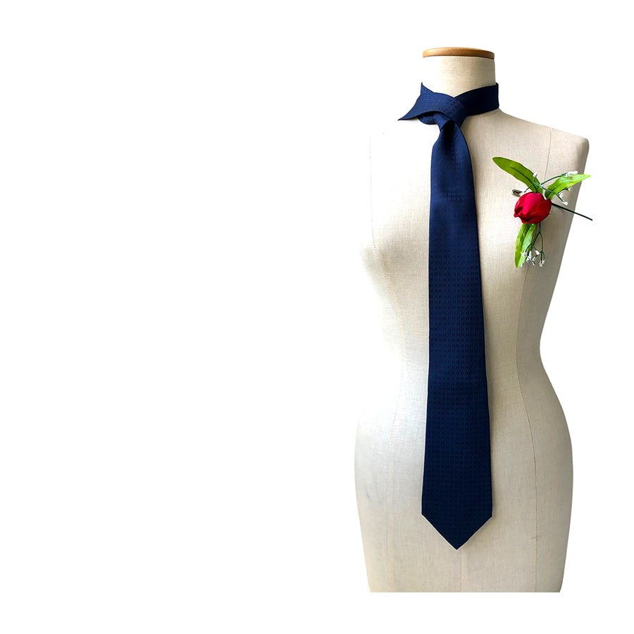 HERMÈS Cravatta in Seta Pura