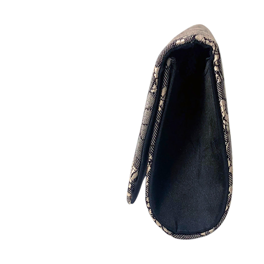 VINTAGE UNSIGNED Clutch in Pizzo