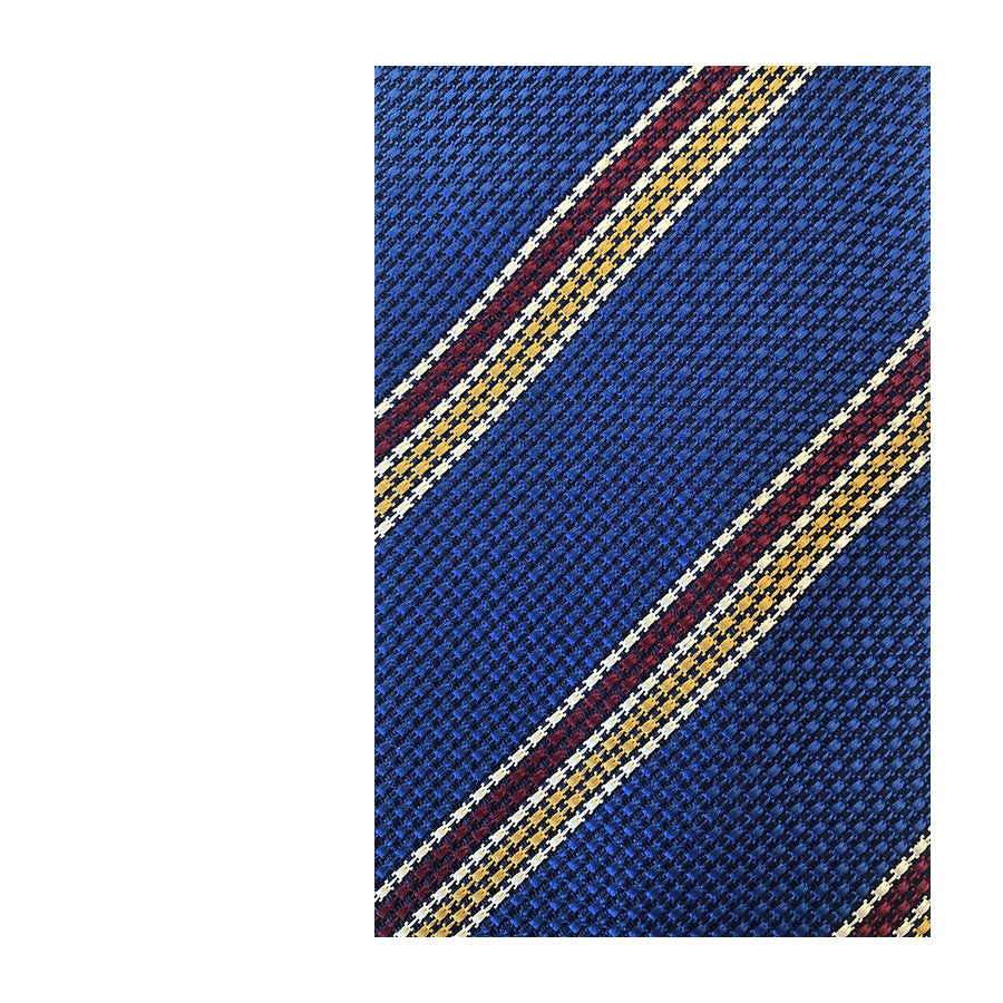 BURBERRYS Cravatta in Seta Pura