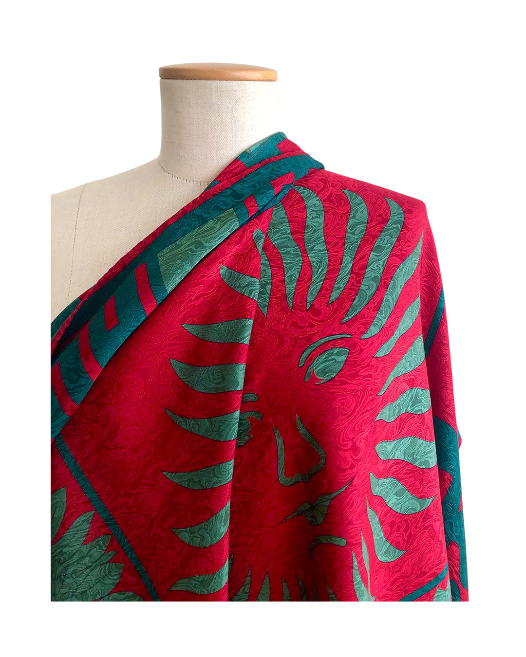 FENDI Maxi Foulard in Seta
