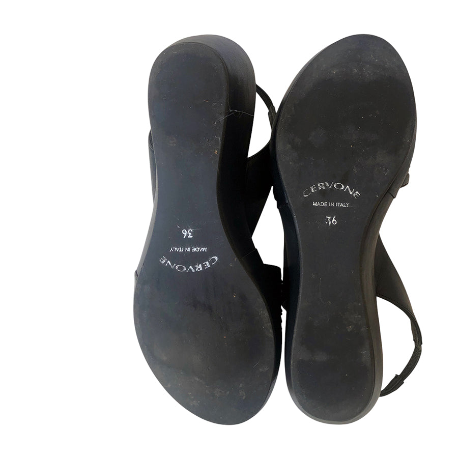 CERVONE Sandali