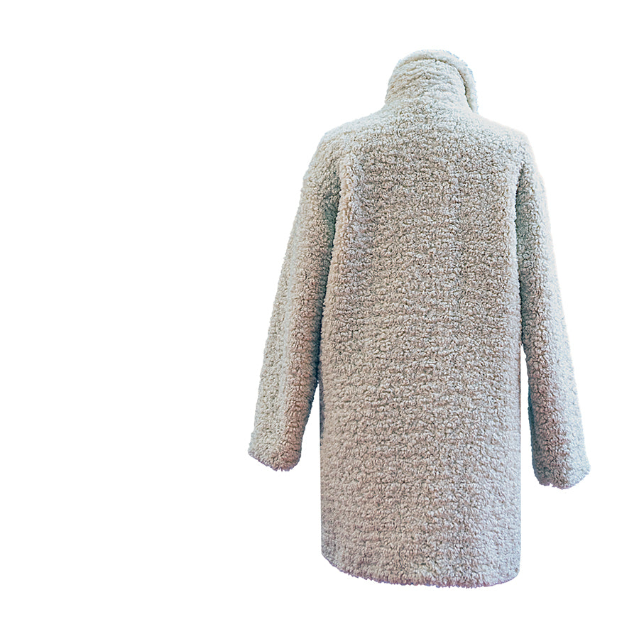 STRADIVARIUS Eco Shearling