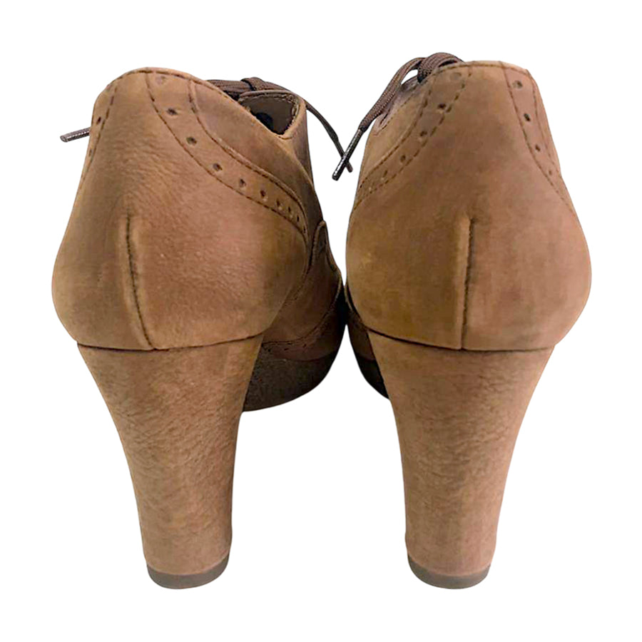 UNISA Francesine Brogue